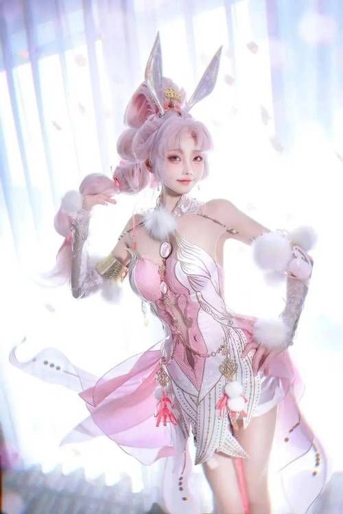 [神级COS]绝世容颜：Azami女神 21套极品COS！极品大合集[激萌无敌／童颜巨汝][多空／4GB／百度]