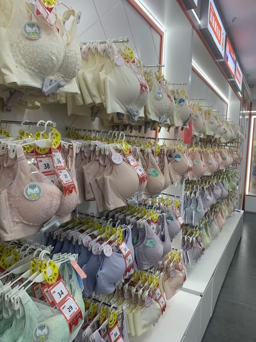 【SLG】内衣小店续作-华丽爱情故事 Love Stories【930M】【网盘下载】 【SLG】内衣小店续作-华丽爱情故事 Love Stories【930M】【网盘下载】