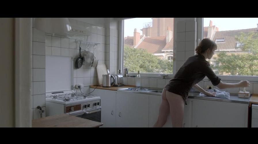 女性瘾者汉化版在哪能下载？安全渠道与完整教程分享