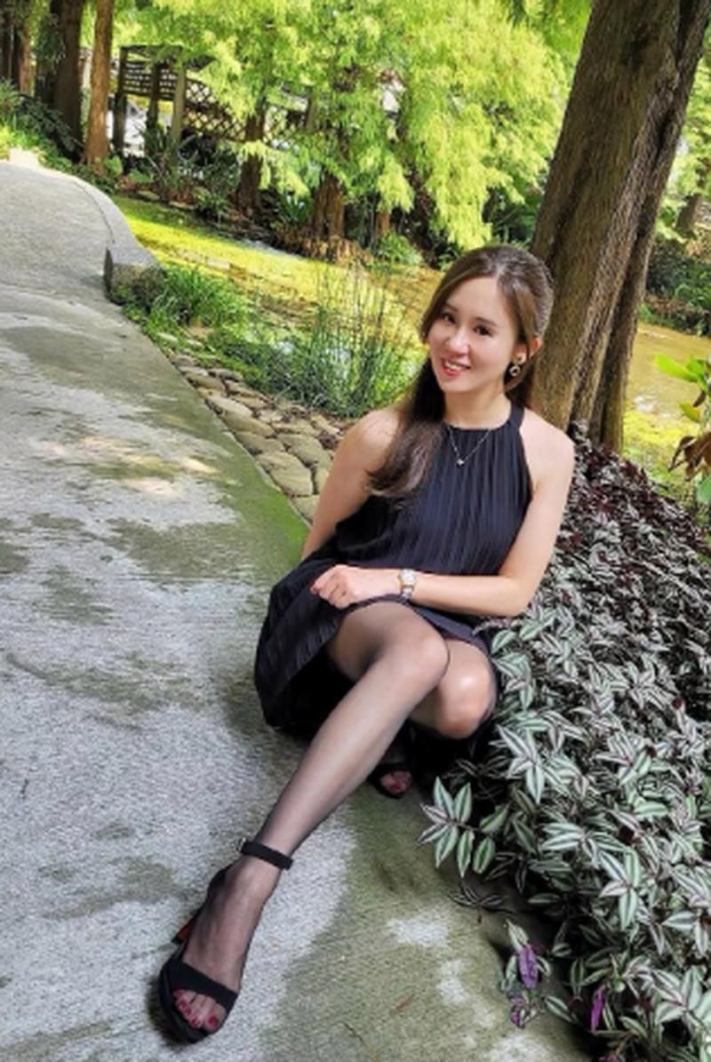 徐娘半老第一季绅士游戏版本哪个好？对比后帮你做决定！