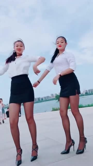 热舞女郎版本大全怎么下？手把手教你获取安装包！