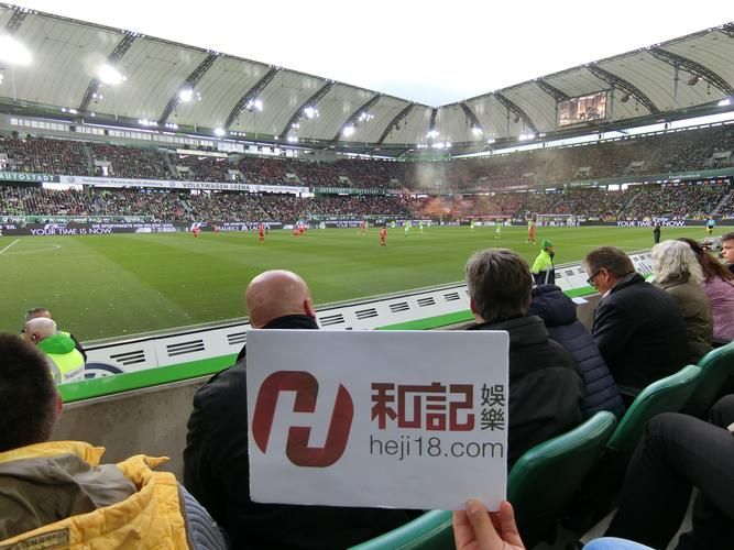 超级富豪酒池肉林最新好不好评？(分析奢华娱乐优缺点)