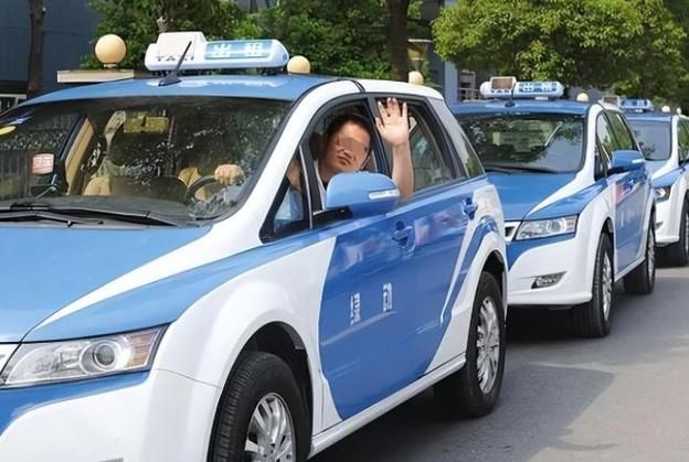 间谍出租车版本大全有哪些？超全资源免费下载指南！