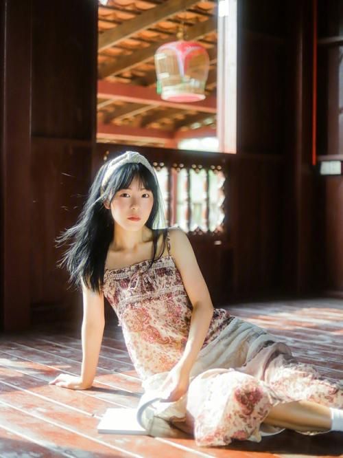 阳光下的真实官方网站好用吗？(真实用户体验全解析)