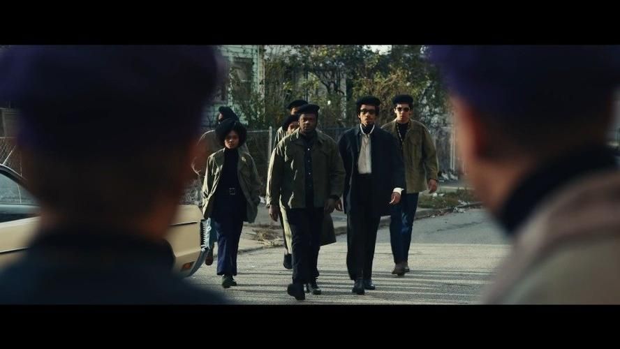 隔壁黑人汉化版下载哪个版本好？(对比推荐最新稳定版)