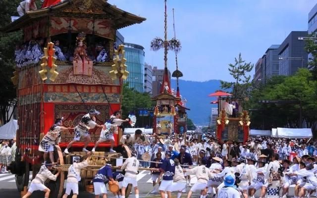 黑山羊之夜官网特色亮点？盘点三大核心玩法介绍！